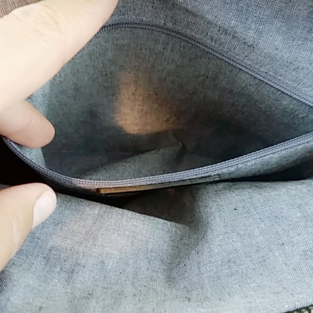 *Moved to @Foxtail90* LUCKY BRAND Tote - Picture 6 of 8
